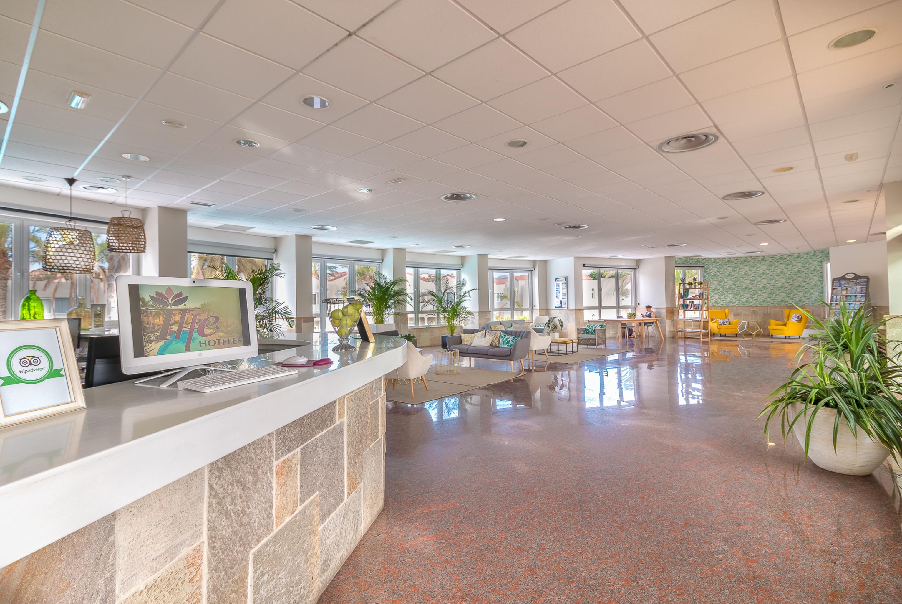 Hotel Livvo Koala Garden Maspalomas  Bagian luar foto