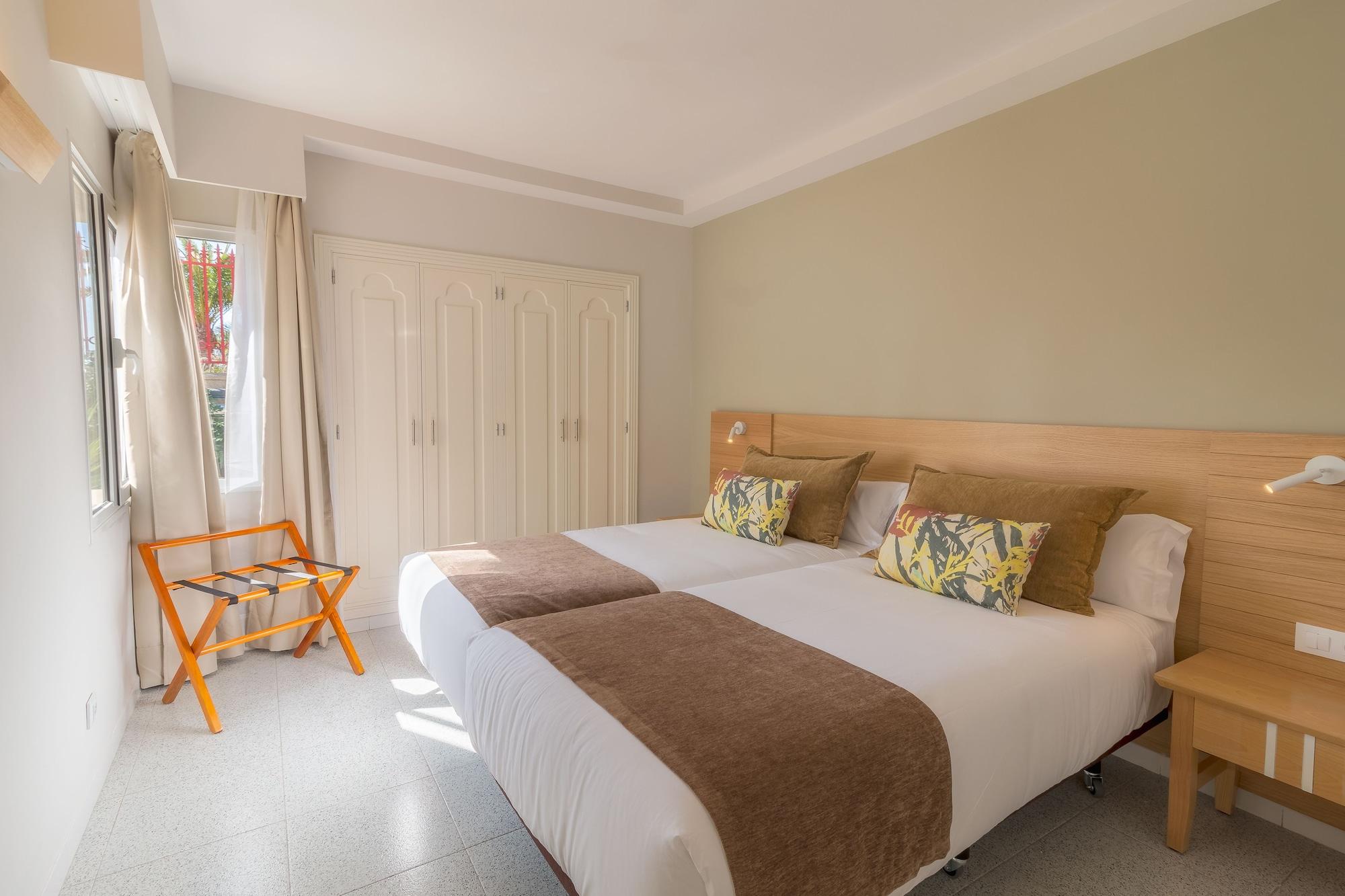 Hotel Livvo Koala Garden Maspalomas  Bagian luar foto
